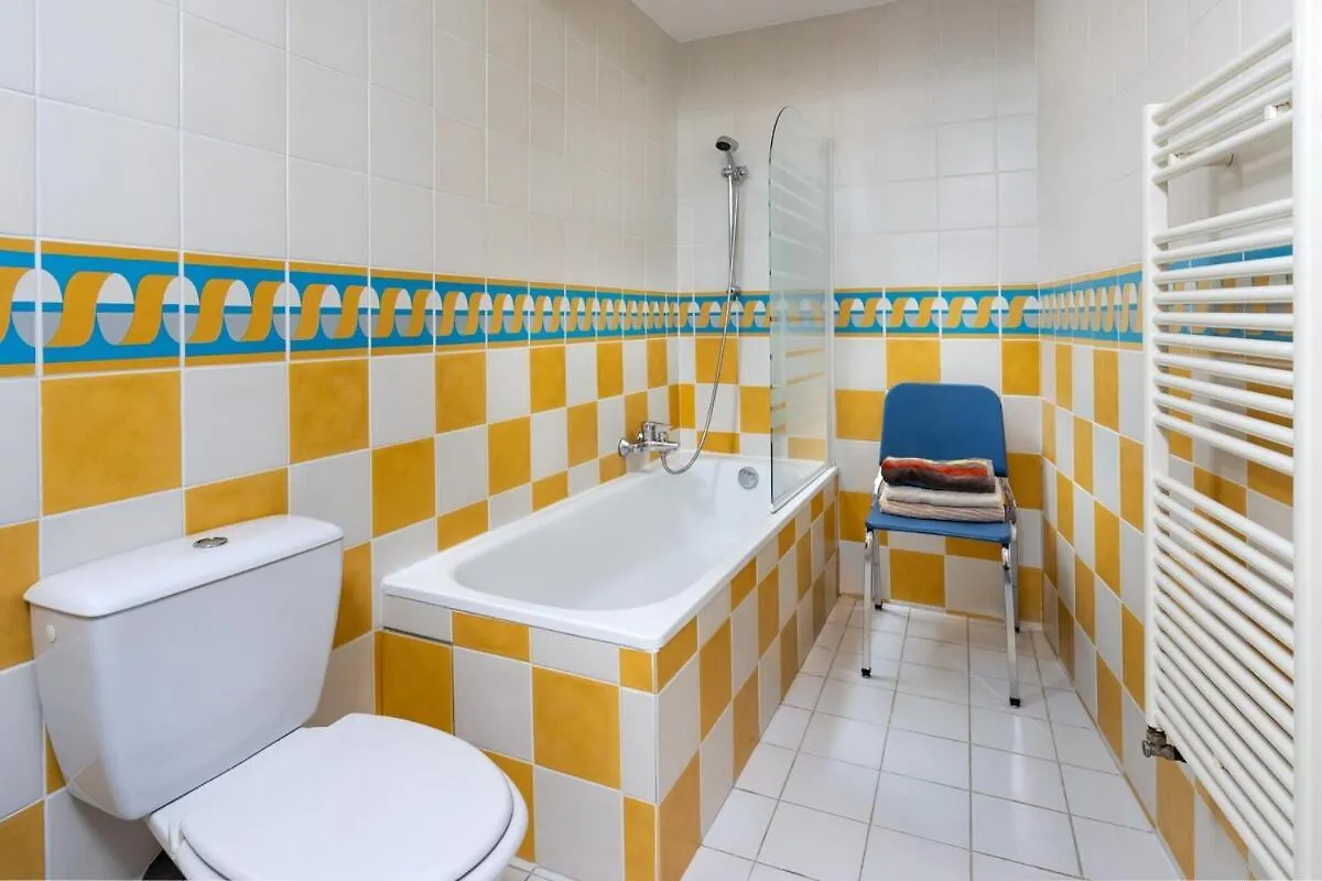 Maison Nicoise, Jardin, Piscine, Parking Double Nice 0*,  France
